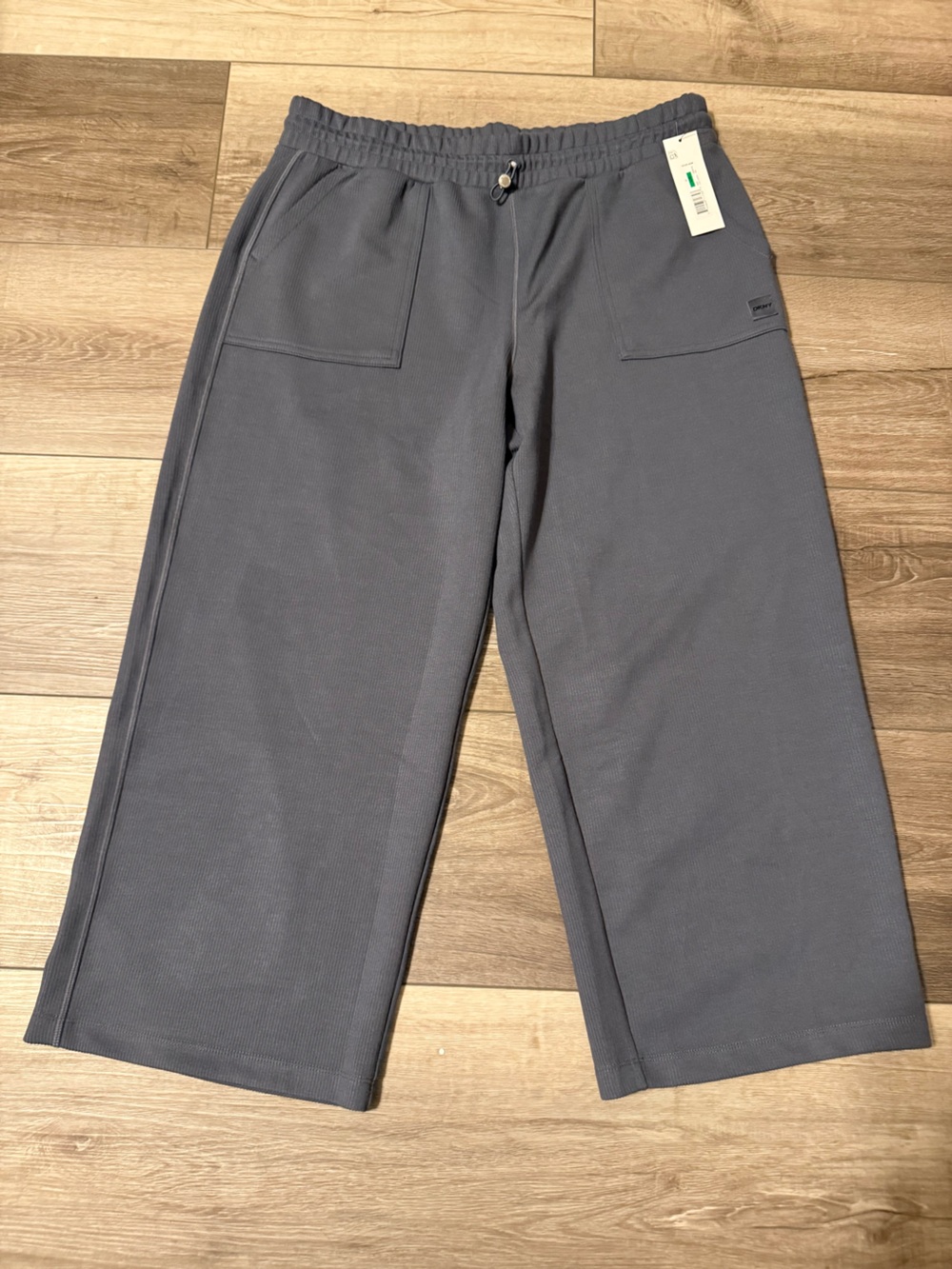 Dkny Women's Charcoal Gray Wide-Leg Track Pants. Cropped